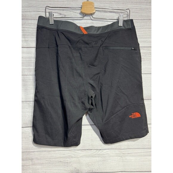 The North Face Shorts Mens SZ 32 Black Climbing Pocket Flashdry-XD Outdoor Hiker - Picture 4 of 11
